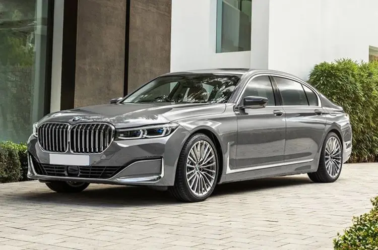 (ویدئو) شاهکار جدید BMW با رونمایی از محصول جدید سری ۷
