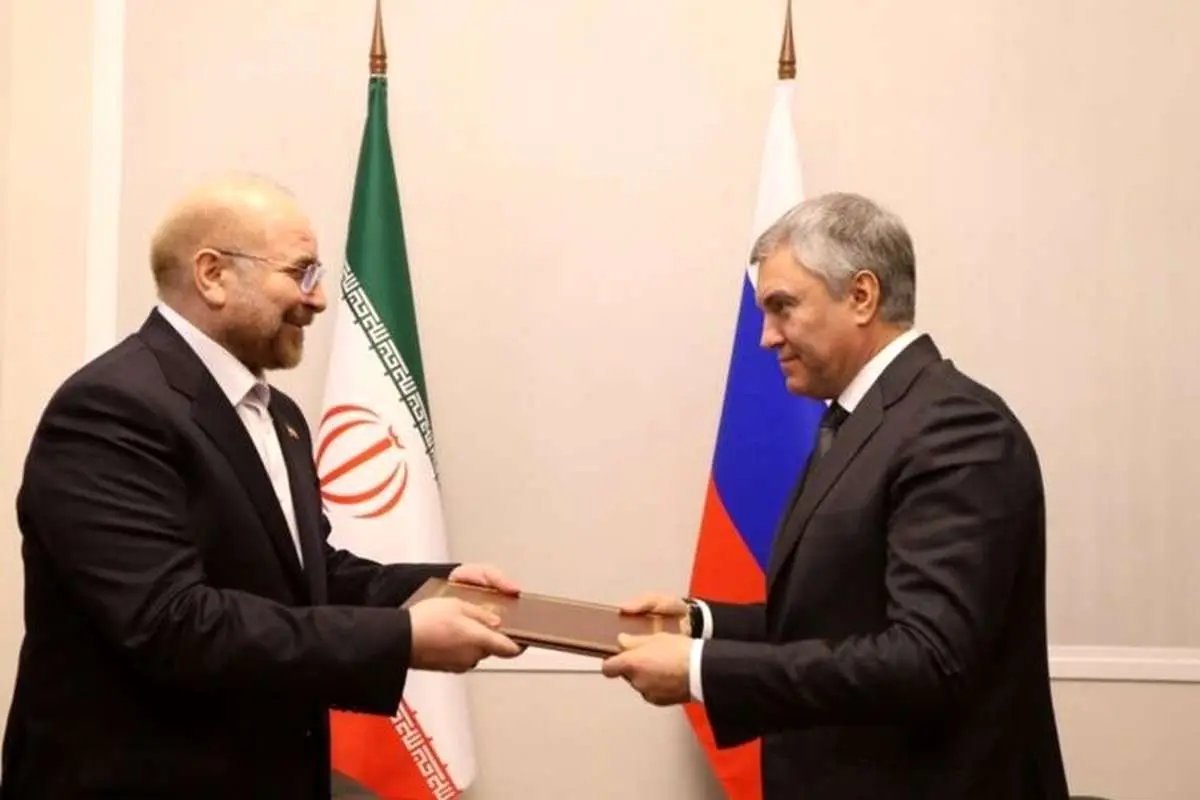 جزئیاتی از ارسال نامه رهبر انقلاب به پوتین