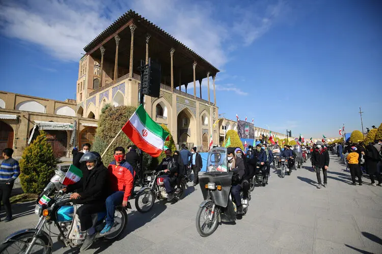 با هتاکان به رئیس‌جمهور برخورد می‌شود