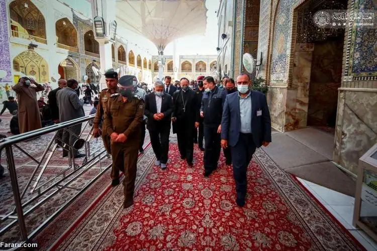 (عکس) حضور فرستاده ویژه پاپ در حرم امام علی(ع)