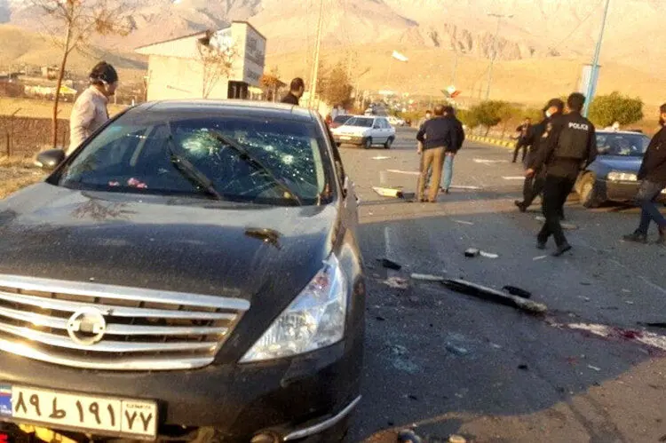 فخری‌زاده با یک سلاح اتوماتیک یک تُنی ترور شد