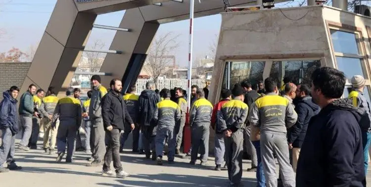 (ویدئو) اعتصاب کارگران تهران جنوب در ماهشهر خوزستان