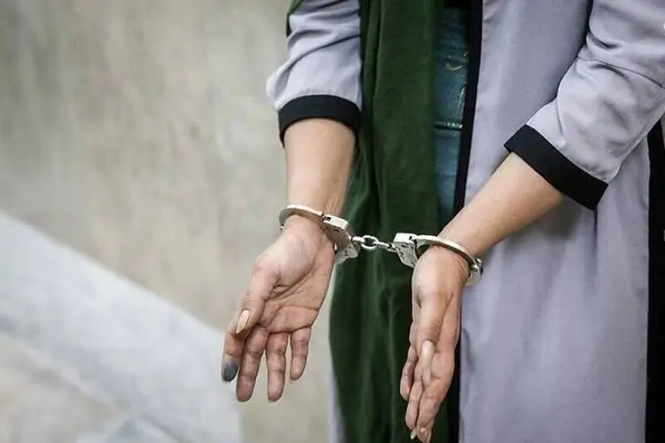شلاق و کار در خانه سالمندان؛ مجازات زن خیانتکار