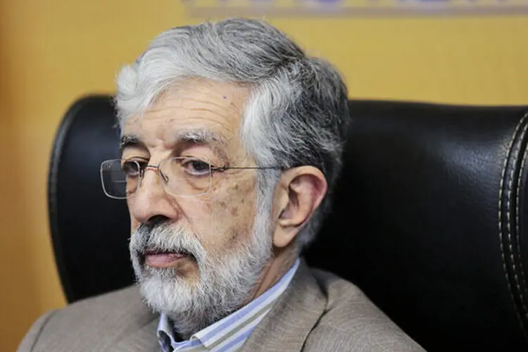 دفاع حدادعادل از قالیباف و مجلس