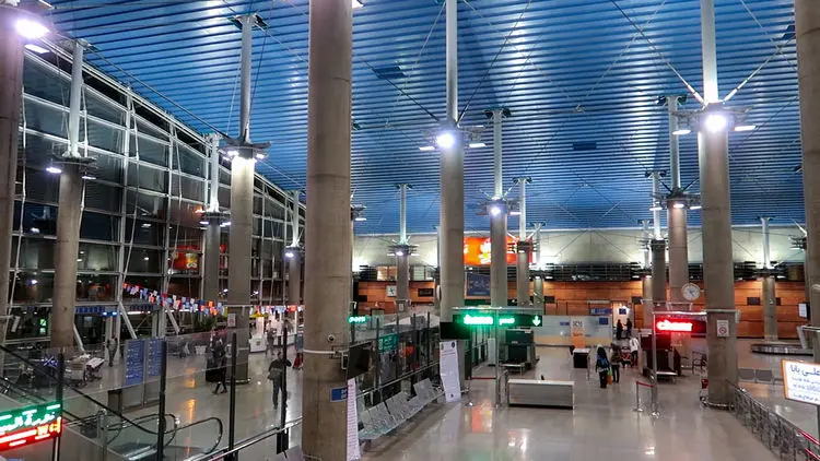 سازمان هواپیمایی کشوری: ممنوعیت پرواز‌های انگلستان ادامه دارد