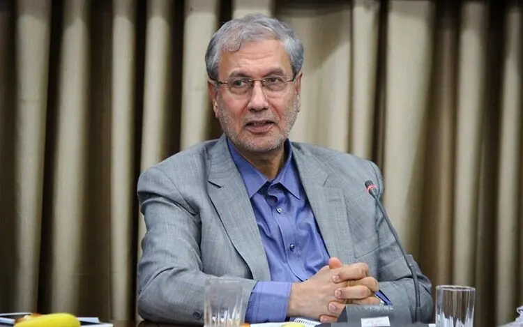 ربیعی: با اطمینان می‌گویم لغو تمامی تحریم‌ها نزدیک است