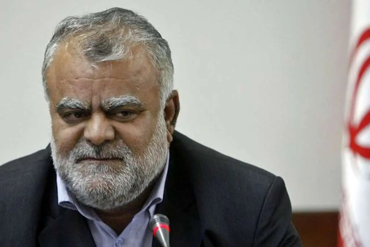 رستم قاسمی: آقایان دو سفر خارجی بروند بعد به انتخابات ورود کنند!
