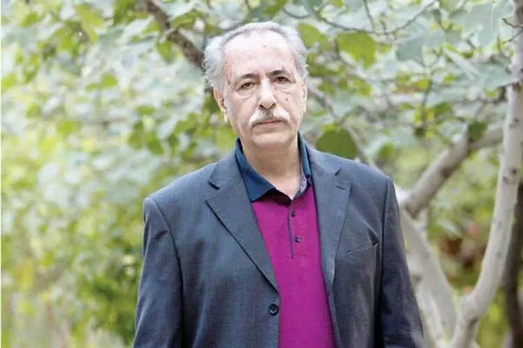(ویدئو) بهاءالدین خرمشاهی در بیمارستان بستری شد