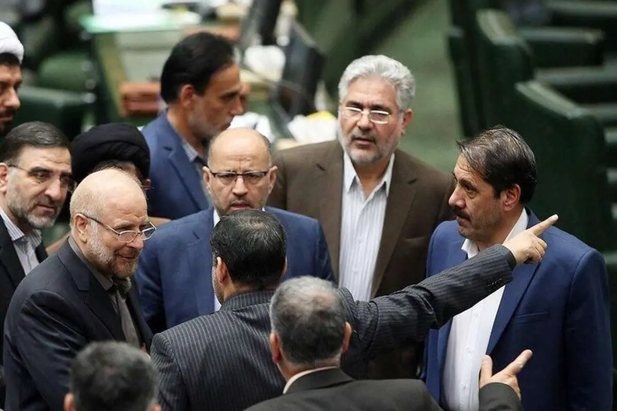 روزنامه جمهوری اسلامی: نمایندگان مجلس، خودشان را هم قبول ندارند