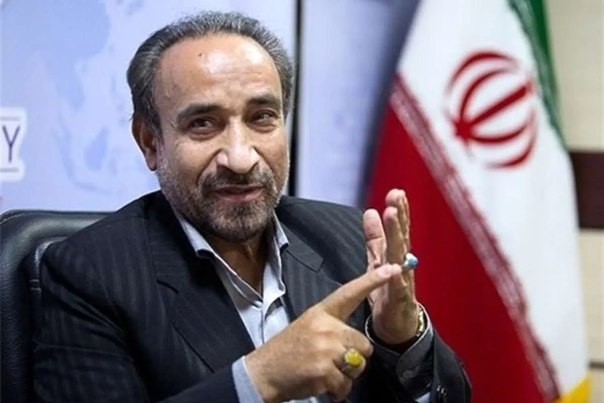 عبدالله نوری و موسوی‌خوئینی‌ها مانند پدر عروس هستند
