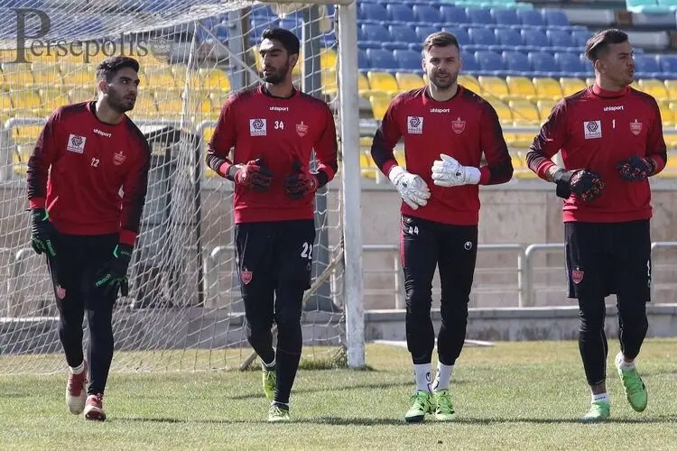 دروازه‌بان پرسپولیس پول گرفت و برگشت!