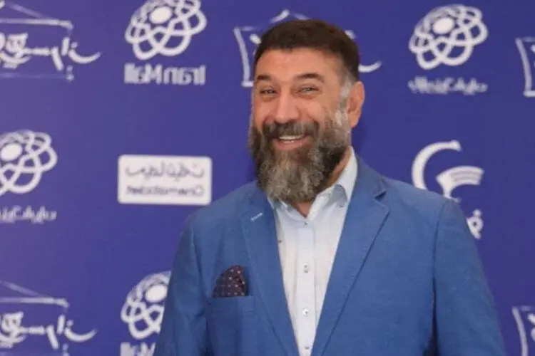 اقدام عجیب یک فرد قبل از درگذشت انصاریان
