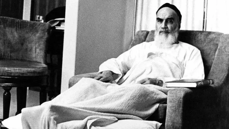 (تصویر) کارت تبریک میلاد حضرت زهرا (س) و امام خمینی
