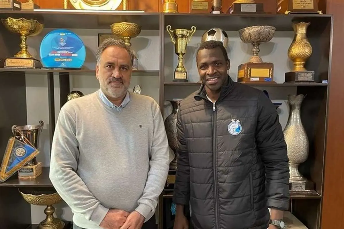 مهاجم استقلال پولدار شد