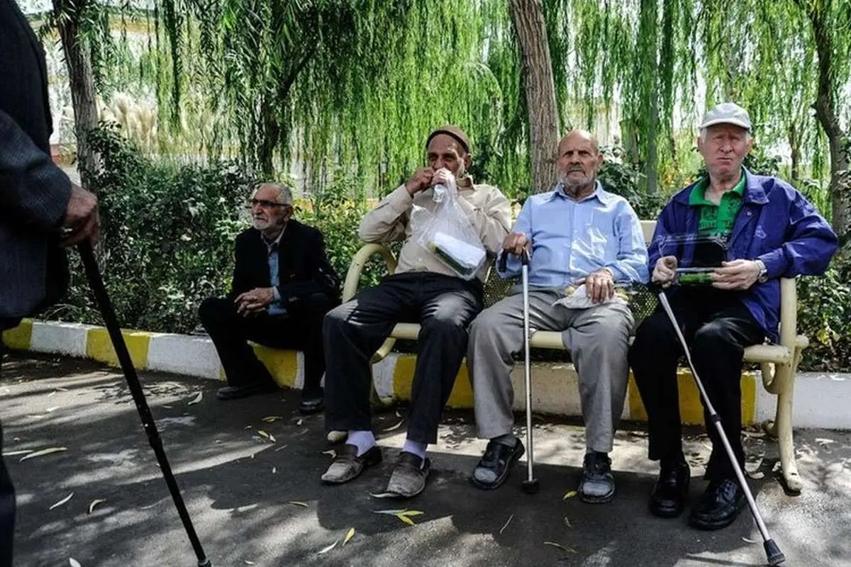 بحران ۱۳۶ هزار میلیارد تومانی صندوقهای بازنشستگی