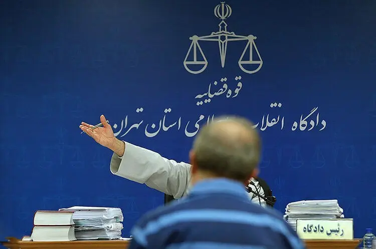 درخواست اعدام برای خلبان بازنشسته‌ای که مشروب خورد