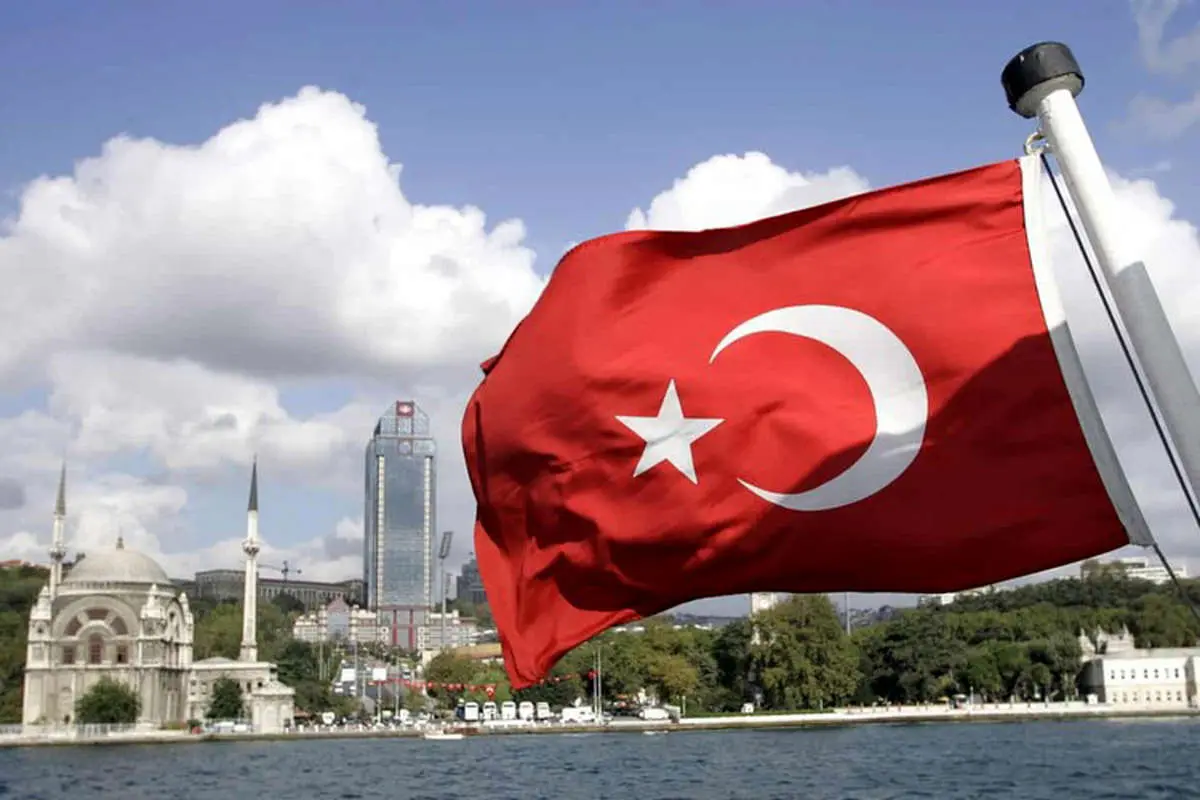 خروج ۱۰۰ میلیارد دلار سرمایه از ایران در ۹ سال