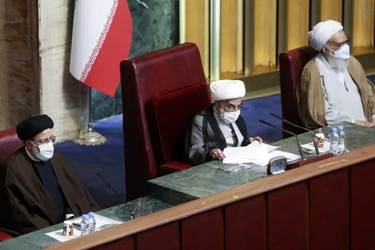 آیت‌الله جنتی رئیس مجلس خبرگان ماند