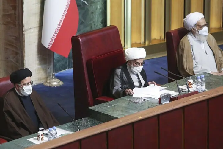 آیت‌الله جنتی رئیس مجلس خبرگان ماند