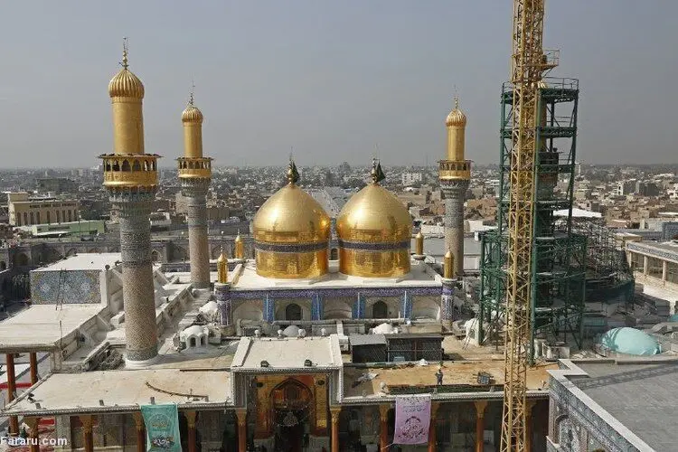 (تصاویر) جلوگیری از سقوط گلدسته حرم امامین جوادین(ع)
