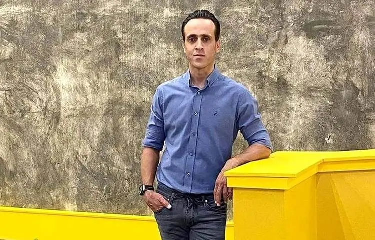 کریمی پس از حمایت دادکان چه گفت؟