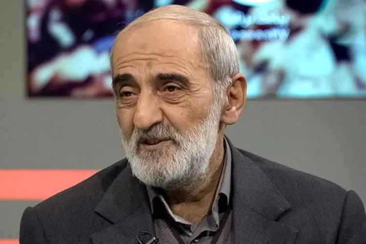 انتقاد حسین شریعتمداری از مجلس