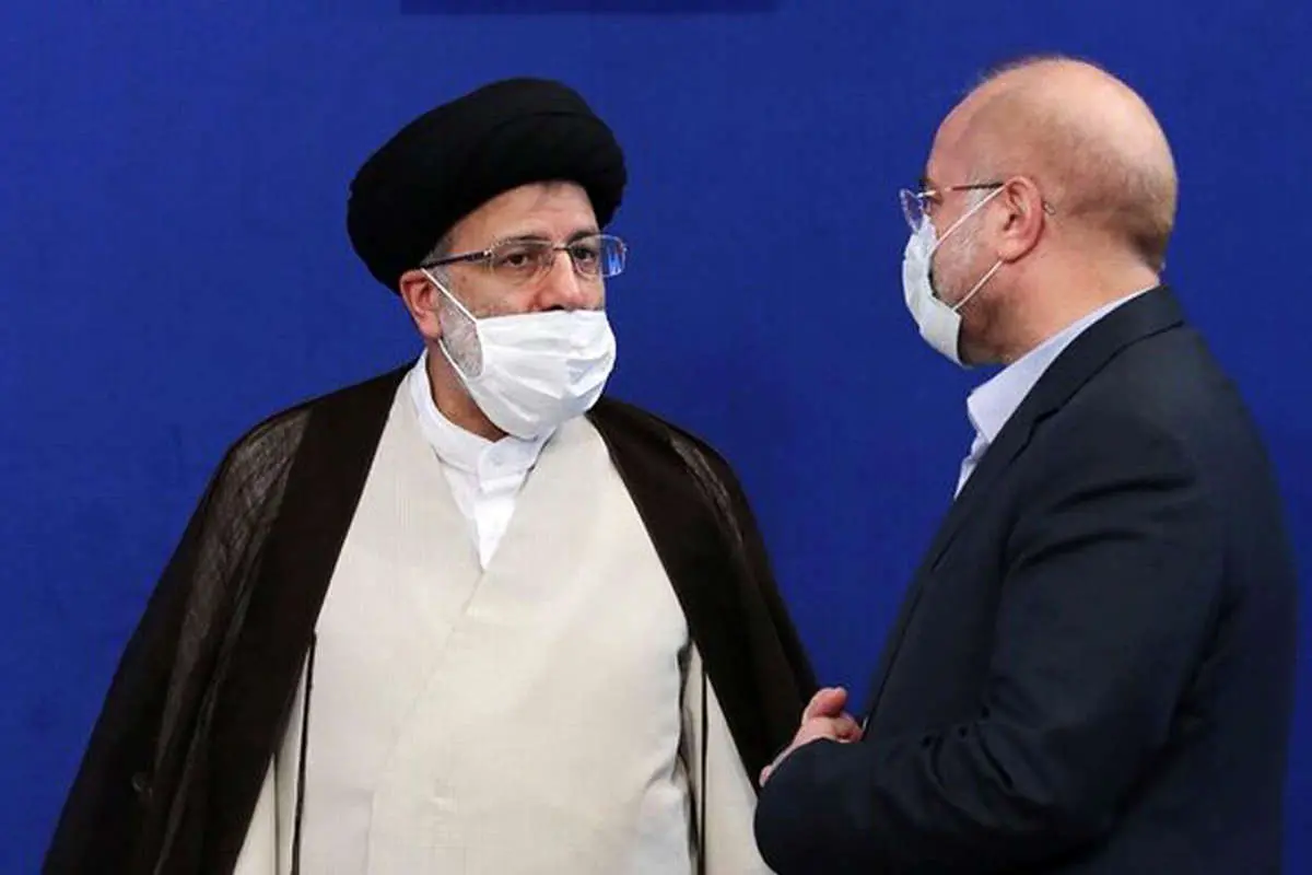 مخالفت با ریاست جمهوری روحانیون و نظامیان