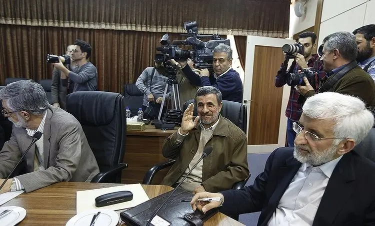 دوئل احمدی نژاد و حدادعادل
