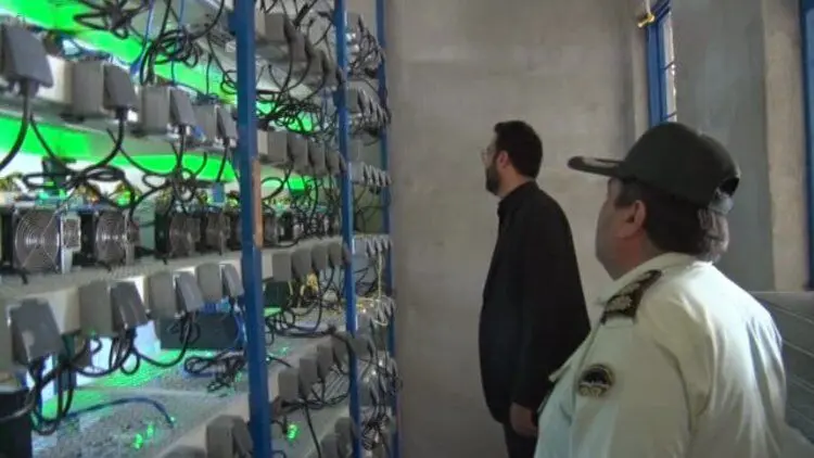 کشف مزرعه خانگی استخراج بیت کوین در شرق تهران