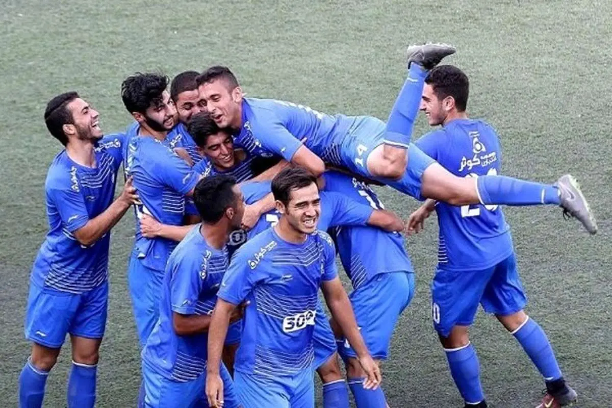 (تصاویر) اتفاق شگفت‌انگیز برای استقلالی‌ها؛ آبی‌ها آواره شدند!