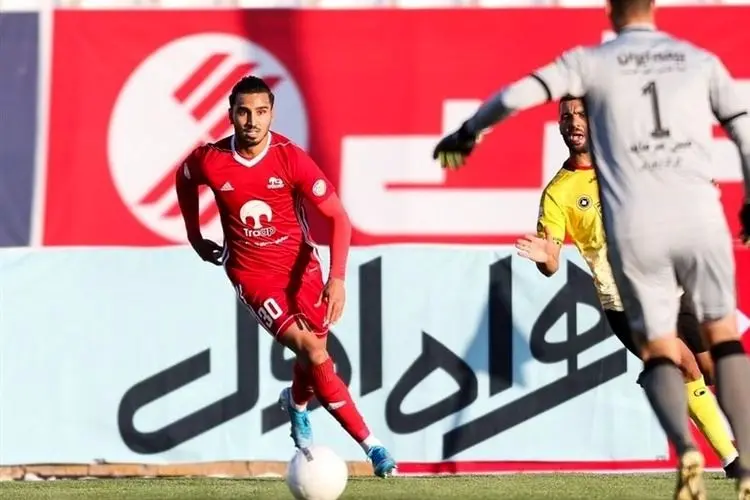 دومین بازیکن تراکتور در فهرست خرید استقلال