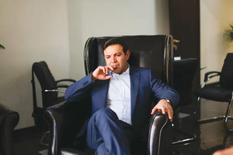 قطعی شد؛ عزیزی خادم رئیس جدید فدراسیون فوتبال