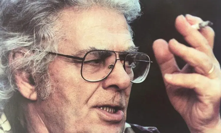 شاملو می‌توانست هنوز سر حال باشد اگر...