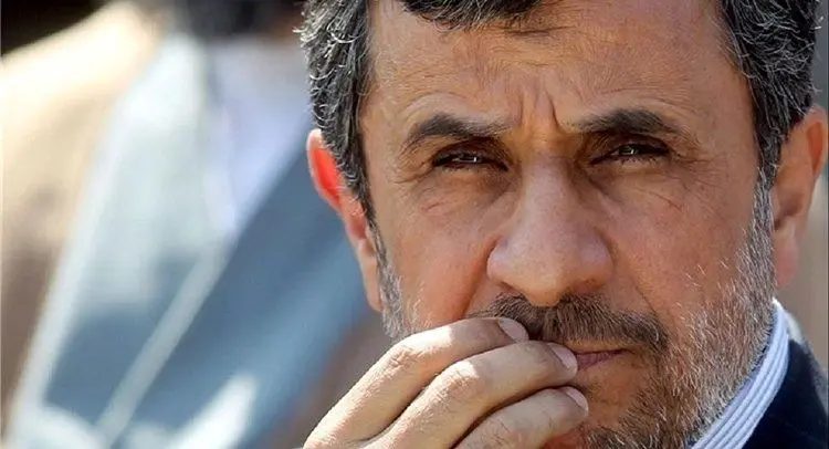 محمود احمدی نژاد افشاگری می‌کند؟