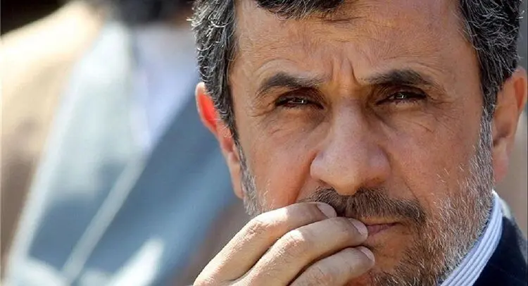 محمود احمدی نژاد افشاگری می‌کند؟