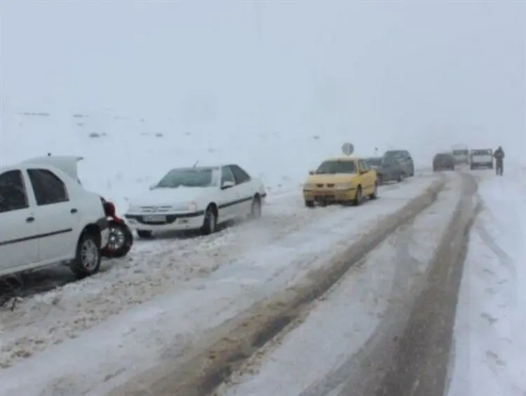 (ویدئو) بوران شدید در محور هراز - حدفاصل امامزاده هاشم