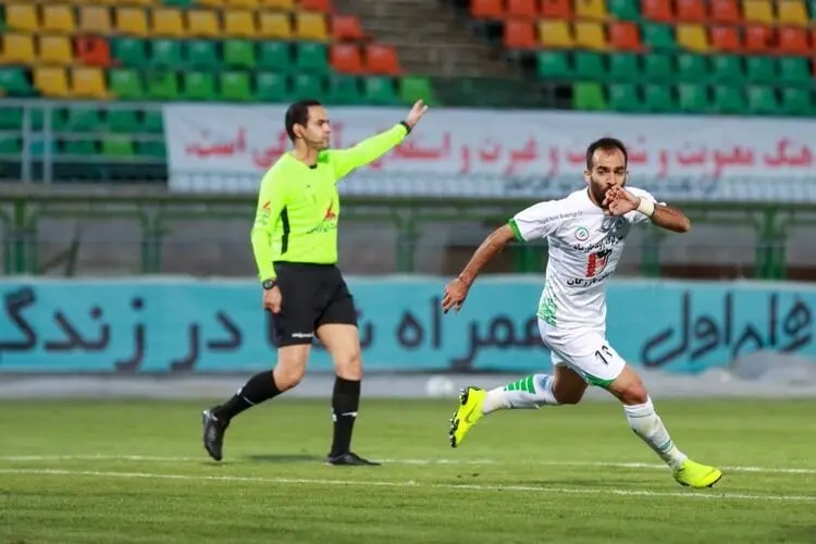معاوضه مدافع استقلال با مهاجم ذوب آهن!