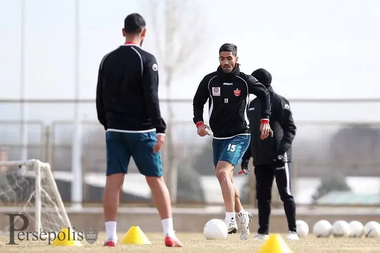 انتقال جذاب: مدافع پرسپولیس در راه تراکتور