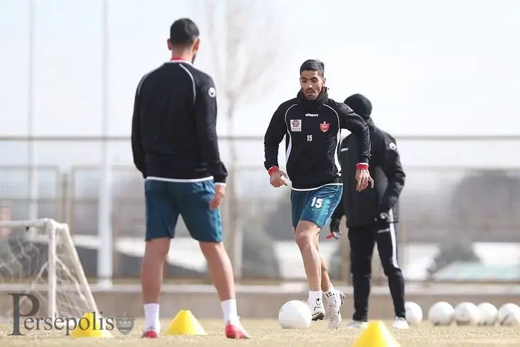 انتقال جذاب: مدافع پرسپولیس در راه تراکتور