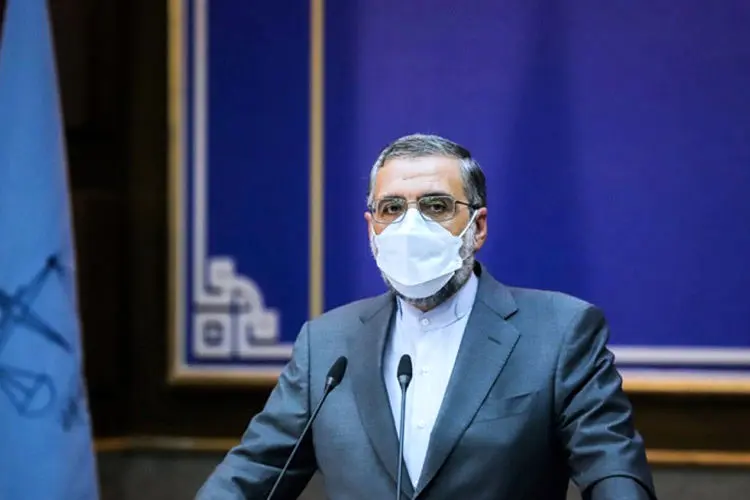 قطعی شدن ۳۱ سال حبس اکبر طبری و ابهام در وضعیت عیسی شریفی