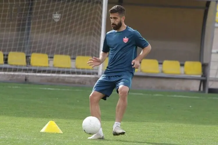  جنجال پیراهن شماره ۳ در پرسپولیس
