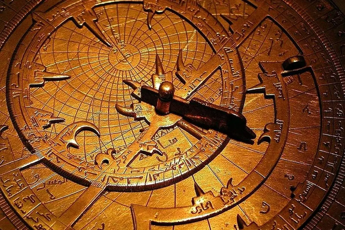 کبیسه از کجا میآید؟