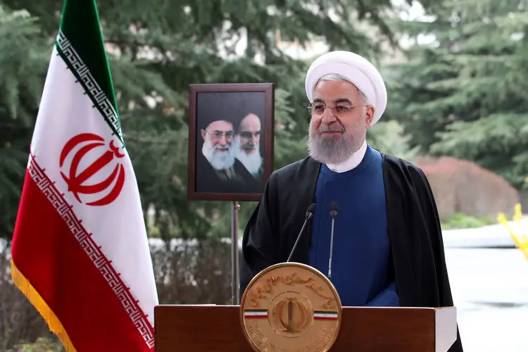 روحانی: راه گشایش تنها از جاده انتخابات می‌گذرد