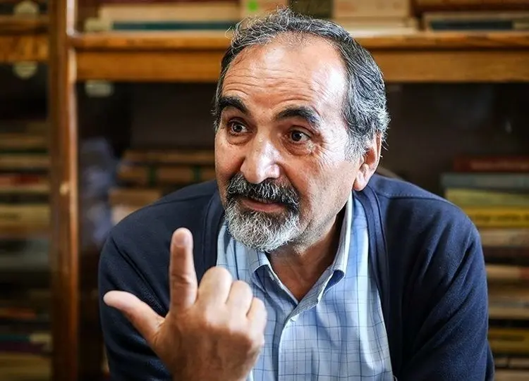 آزادارمکی: خاتمی با هوشمندی گفت دیگر تکرار نمی‌کنم