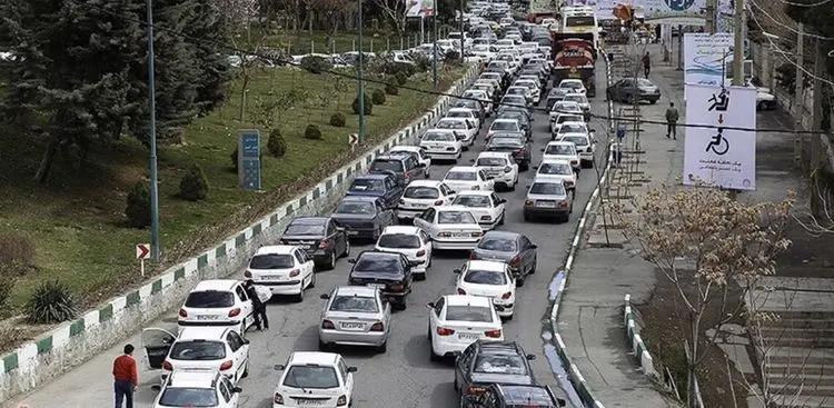 ترافیک سنگین در جاده کرج - چالوس