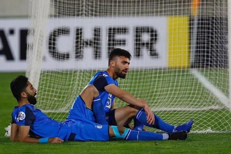 مورد عجیب در نقل و انتقالات باشگاه استقلال