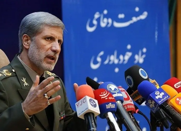 وزیر دفاع: موضع انگلیس برای پرداخت بدهی باید عمل‌گرایانه باشد
