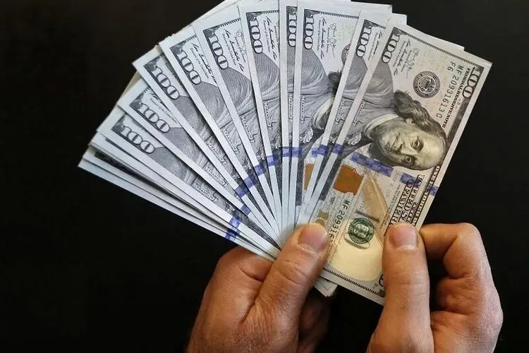 دومین افت متوالی دلار