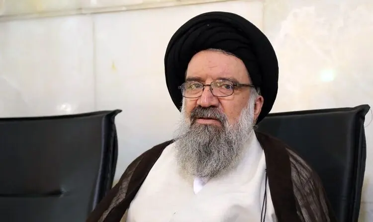 احمد خاتمی: رایی که به صندوق انداخته می‌شود، آری به نظام است