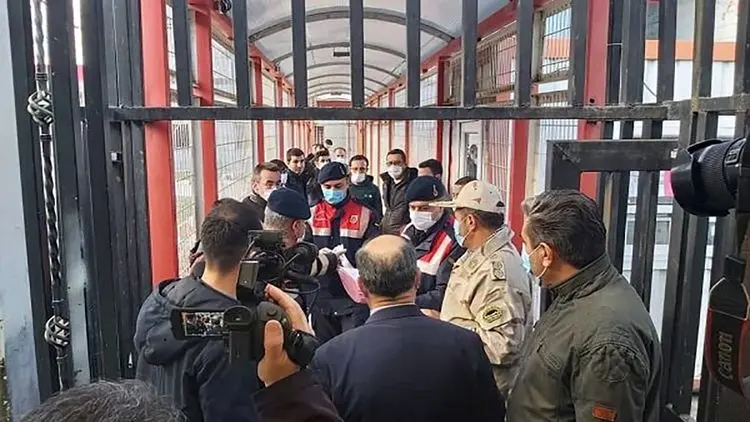 مبادله ۲۱ زندانی بین ایران و ترکیه در مرز بازرگان